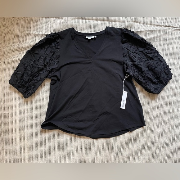 Chicos 3D Floral Applique Sleeve Tee V-Neck Black - Picture 2 of 12